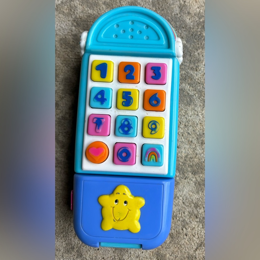 Vintage Care Bear Share Bear Talking Telephone Interactive Toy